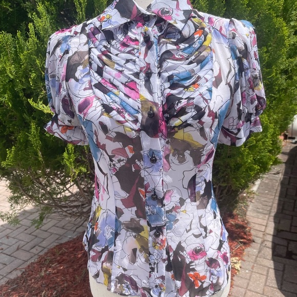 Dian Von Furstenberg Short Sleeve Silk Top - Picture 6 of 9